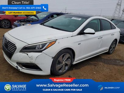 Used 2017 Hyundai Sonata Limited w/ Ultimate Package 02