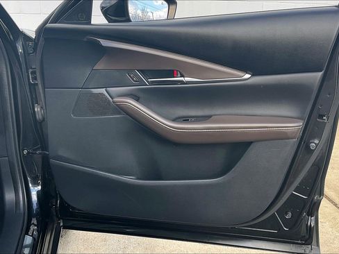 Used 2023 MAZDA CX-30 AWD 2.5 S w/ Premium Package image 29