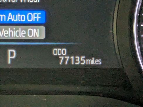 Certified 2022 Toyota Sienna Platinum FWD image 21