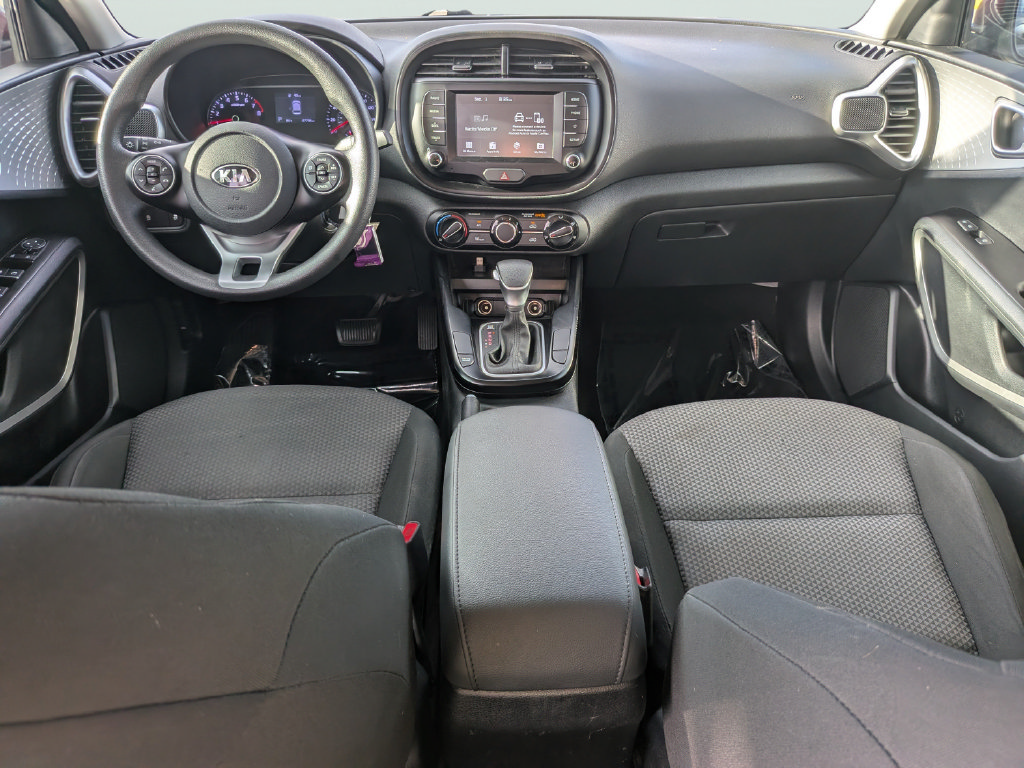 Used 2021 Kia Soul LX FWD image 11