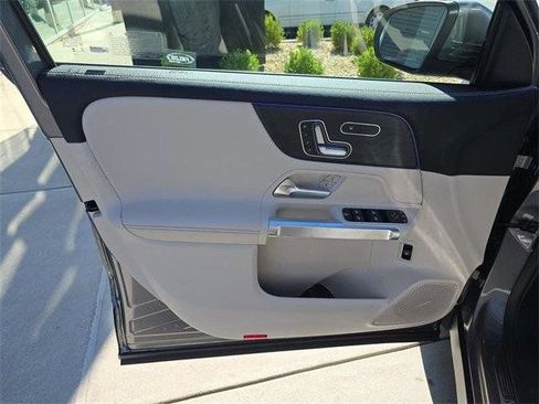 Certified 2026 Mercedes-Benz GLB 250 4MATIC image 24