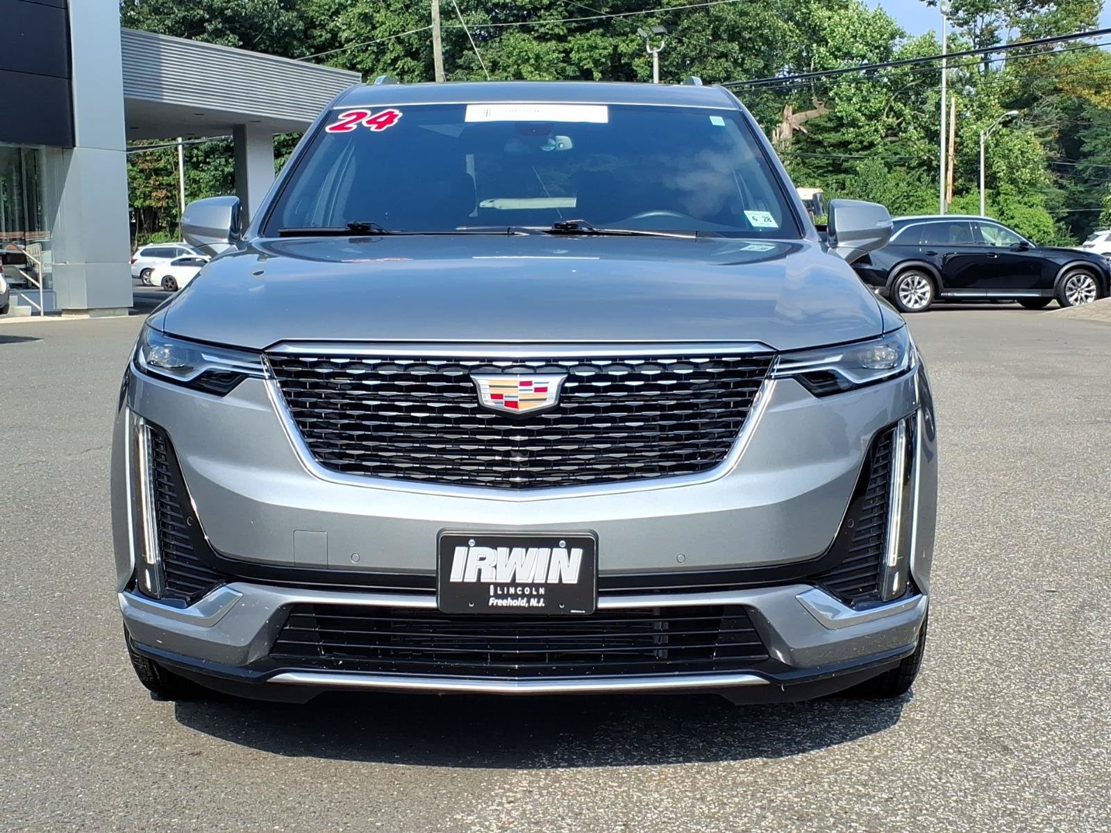 Used 2024 Cadillac XT6 Premium Luxury AWD/4WD image 3