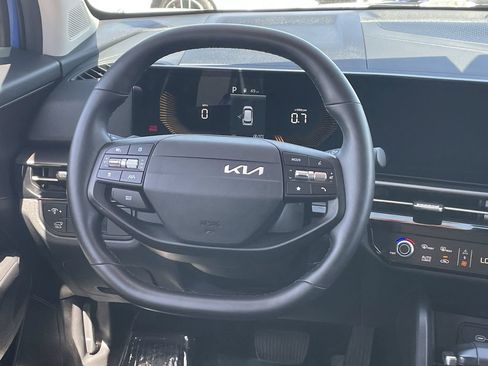 Certified 2026 Kia Sportage EX FWD image 13