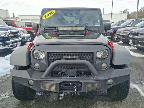 Used 2016 Jeep Wrangler Unlimited Sport w/ Quick Order Package 24S image 8