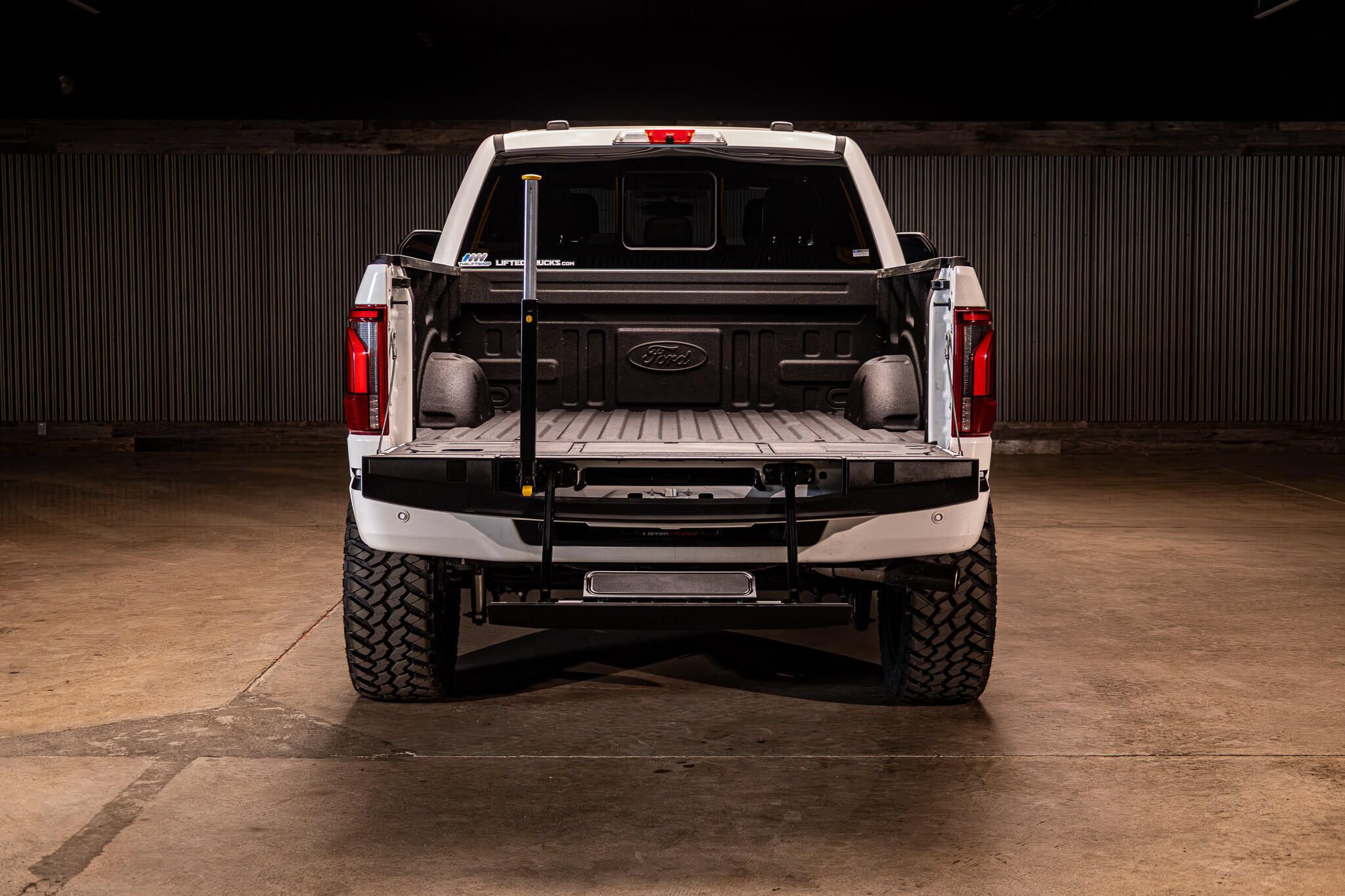 Used 2024 Ford F150 Platinum w/ Equipment Group 702A High AWD/4WD image 9