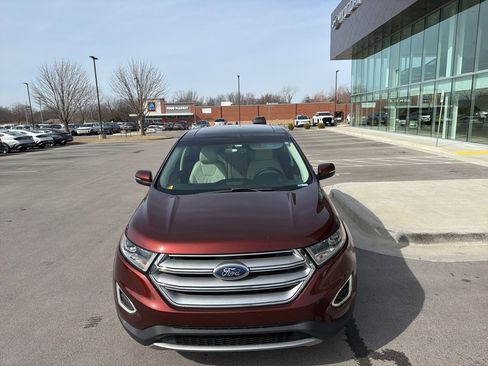 Used 2015 Ford Edge Titanium w/ Technology Package image 3