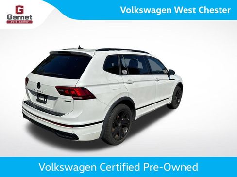 Used 2024 Volkswagen Tiguan SE R-Line AWD/4WD image 5