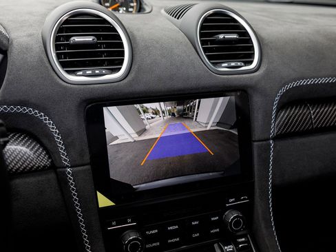 Used 2025 Porsche 718 Cayman GT4 RS image 24