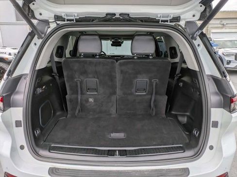 Used 2021 Jeep Grand Cherokee L Limited w/ Luxury Tech Group II AWD/4WD image 12