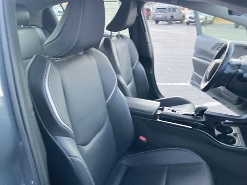 Used 2023 Toyota Prius XLE image 22