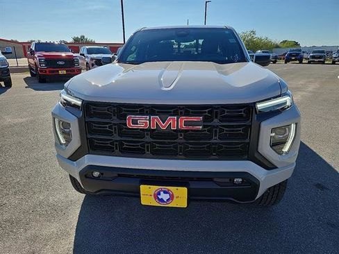 New 2026 GMC Canyon Elevation w/ Convenience Package image 8