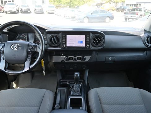 Used 2020 Toyota Tacoma SR RWD image 7