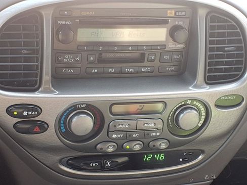 Used 2003 Toyota Sequoia Limited image 5