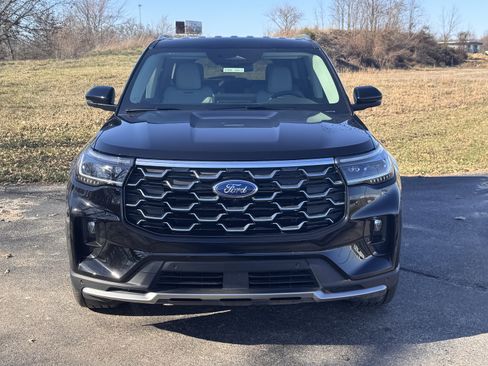 New 2026 Ford Explorer Platinum w/ LUX Leather Package image 6