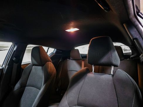 Used 2018 Toyota C-HR XLE image 20