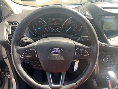 Used 2018 Ford Escape SEL image 21