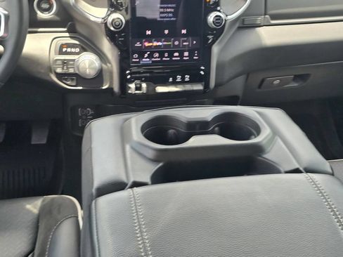 Used 2025 RAM 1500 Laramie w/ Laramie Southwest Edition AWD/4WD image 18