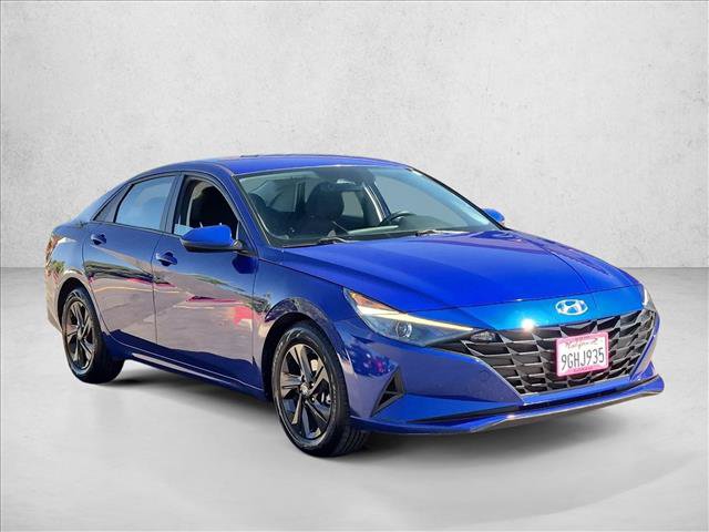 Used 2021 Hyundai Elantra SEL FWD image 3