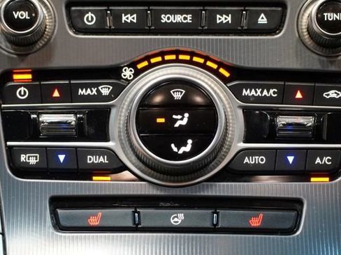 Used 2017 Lincoln MKZ Select w/ Climate Package FWD image 29