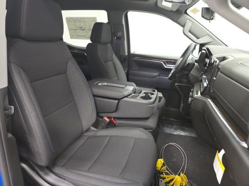 New 2026 Chevrolet Silverado 1500 LT w/ LPO, Dark Essentials Package image 26