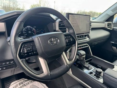 Used 2023 Toyota Sequoia Limited AWD/4WD image 17