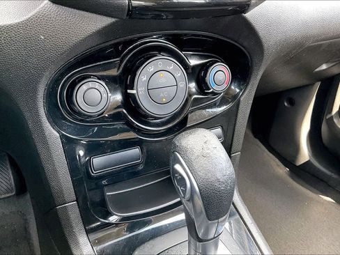 Used 2019 Ford Fiesta SE w/ Equipment Group 201A FWD image 25