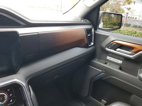 Used 2023 GMC Sierra 1500 Denali w/ Denali Reserve Package image 26