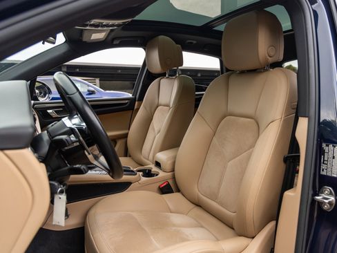 Used 2020 Porsche Macan image 5