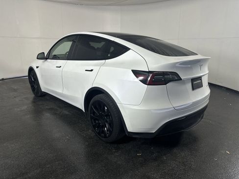 Used 2020 Tesla Model Y Long Range AWD/4WD image 8