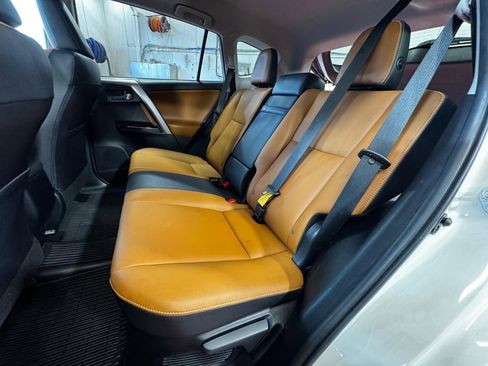 Used 2016 Toyota RAV4 Limited w/ Advanced Technology Package image 13