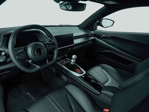 New 2025 Lotus Emira image 8