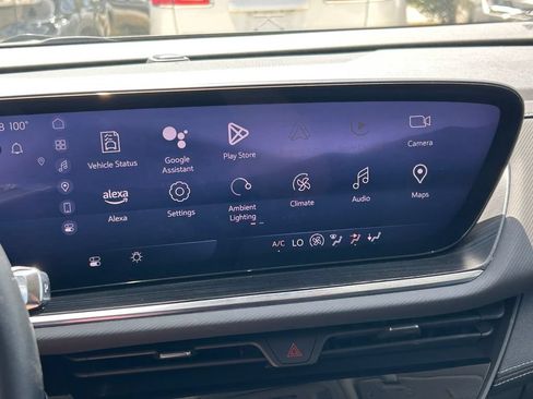 Used 2024 Buick Envision Preferred AWD/4WD image 30
