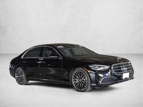 Certified 2023 Mercedes-Benz S 500 4MATIC image 3