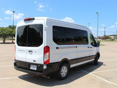 Used 2024 Ford Transit 350 XLT RWD image 4
