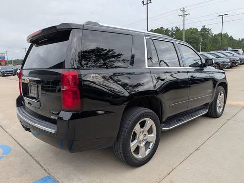 Used 2017 Chevrolet Tahoe Premier RWD image 3