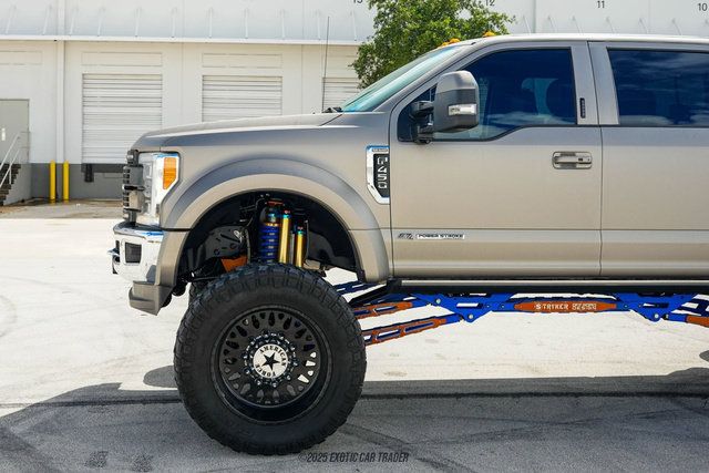 Used 2017 Ford F450 King Ranch w/ King Ranch Ultimate Package AWD/4WD image 4