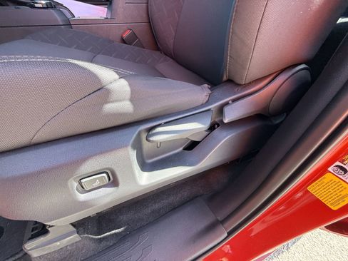 Certified 2026 Toyota Tacoma SR5 image 14