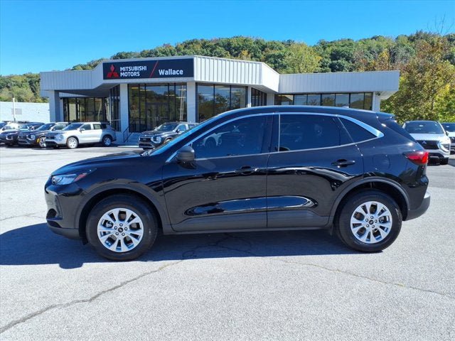 Used 2024 Ford Escape Active AWD/4WD image 9