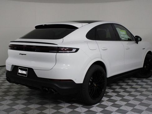 New 2026 Porsche Cayenne E-Hybrid image 7
