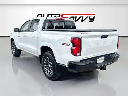 Used 2024 Chevrolet Colorado Z71 w/ Z71 Convenience Package 2 AWD/4WD image 5