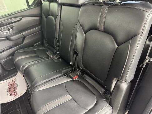 Used 2024 Honda Pilot Touring image 40