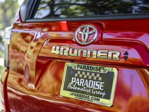 Used 2021 Toyota 4Runner SR5 Premium AWD/4WD image 15