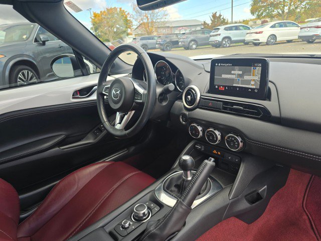 Used 2020 MAZDA MX-5 Miata RF 100th Anniversary RWD image 11