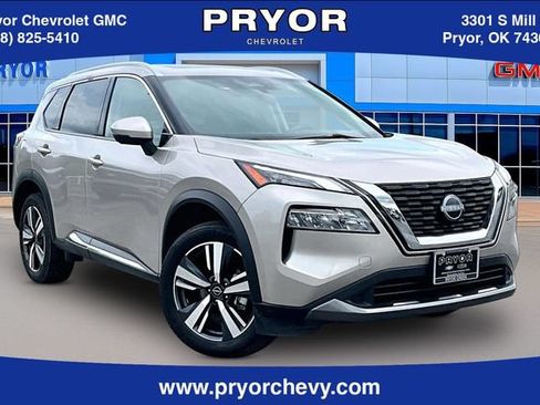Used 2023 Nissan Rogue SL AWD/4WD image 1
