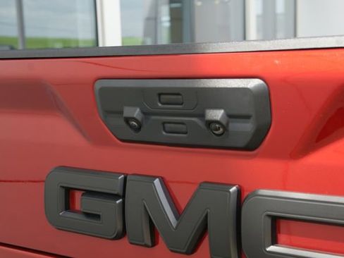Used 2024 GMC Sierra 2500 AT4X AWD/4WD image 16