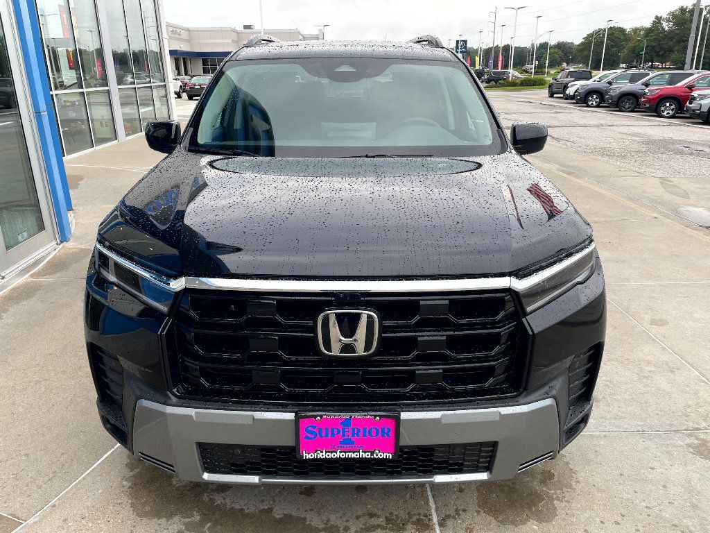 New 2026 Honda Pilot image 2