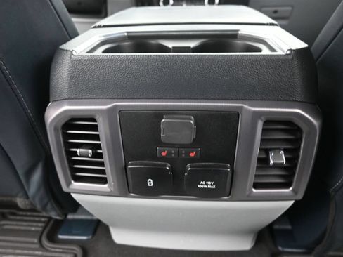 Used 2022 Ford F350 Limited AWD/4WD image 14