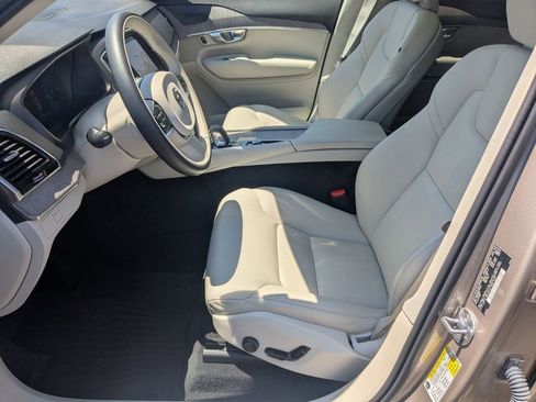 Used 2024 Volvo XC90 B6 Plus w/ Protection Package AWD/4WD image 16