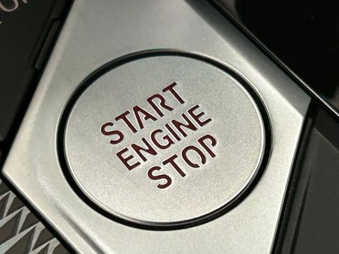 Used 2022 BMW Z4 M40i w/ Premium Package image 24