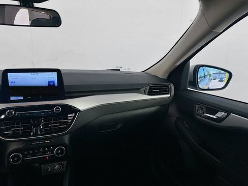 Used 2020 Ford Escape SE FWD image 22
